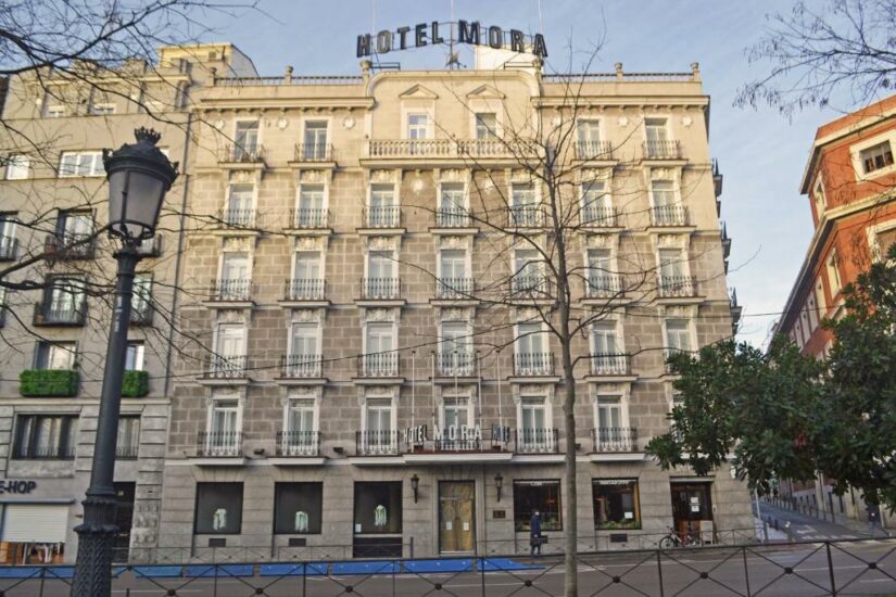 Hotéis 5 estrelas no bairro Huertas em Madrid