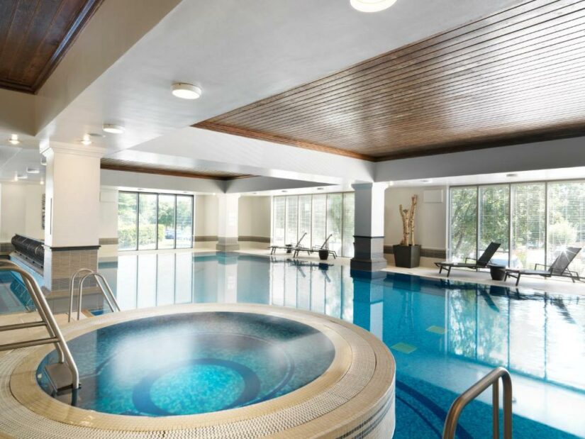 Melhor hotel com piscina coberta perto do aeroporto de Londres