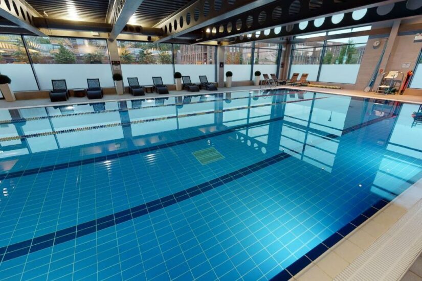 Hotel com piscina para adultos em Edimburgo