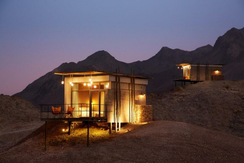 preço dos hotéis no deserto em Dubai
