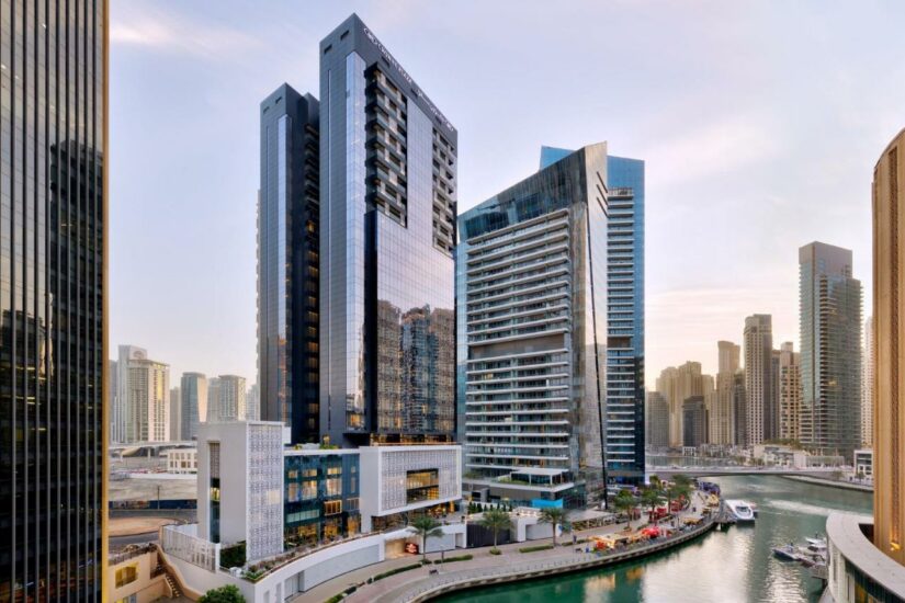 hotel bom e barato em Dubai Marina