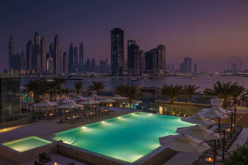 hotéis românticos 4 estrelas em Dubai
