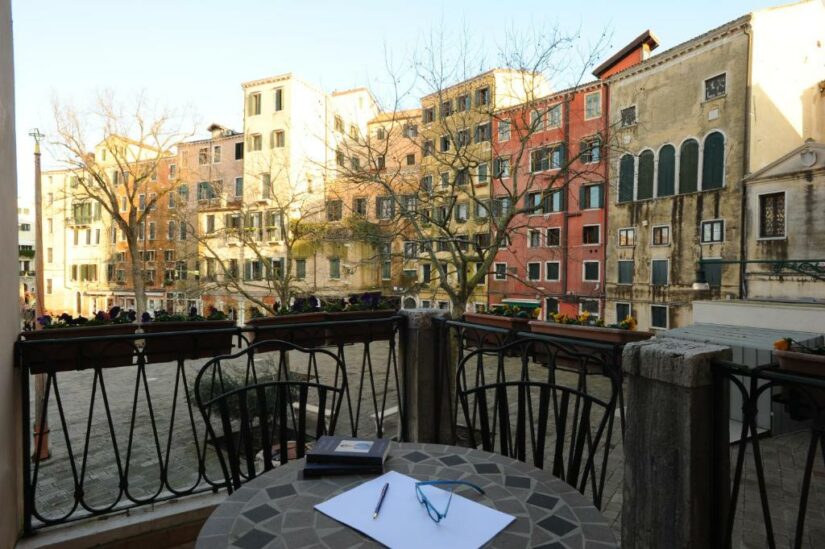 hotel perto de tudo em Veneza
