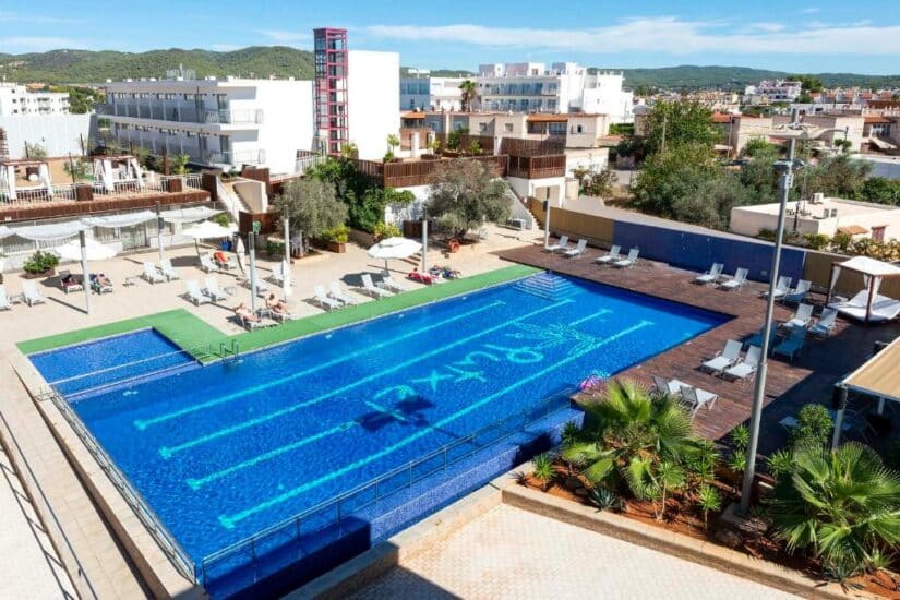 Hotéis 3 estrelas em Ibiza baratos
