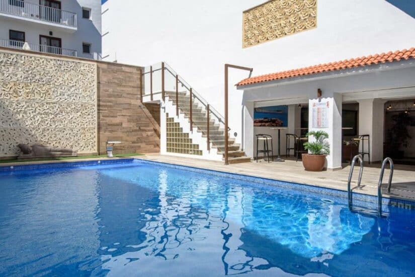 Hotéis 5 estrelas baratos em Ibiza