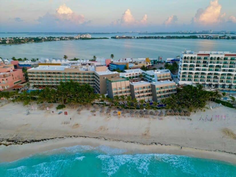 Hotéis 4 estrelas beira-mar em Cancún
