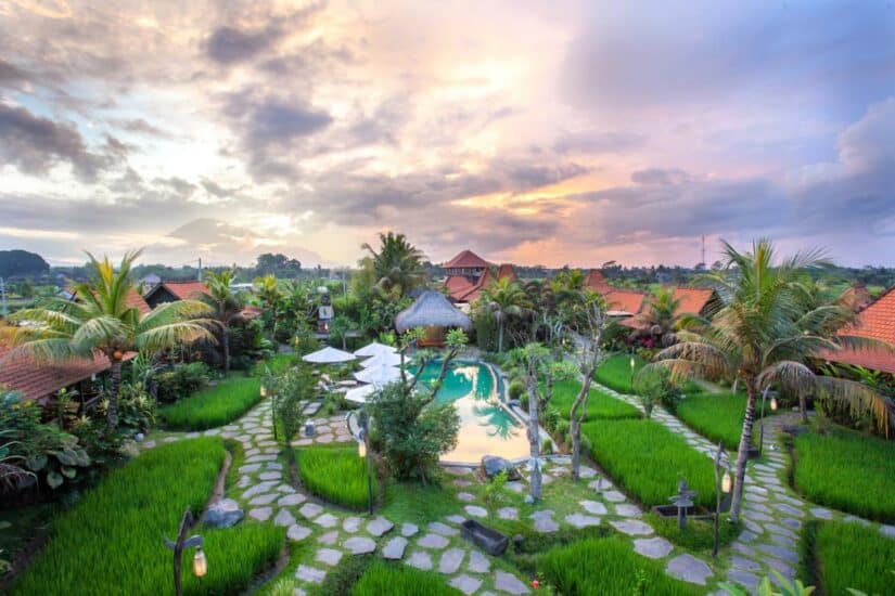 Hotel luxuoso na melhor região de Bali