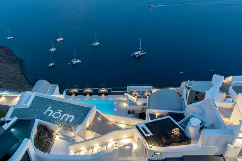 Hotel glamouroso em Santorini
