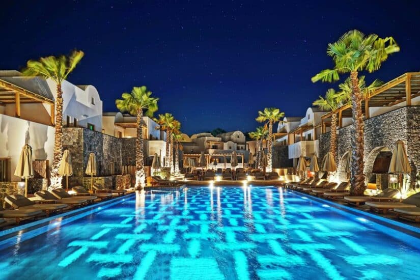 hotel exclusivo em Santorini

