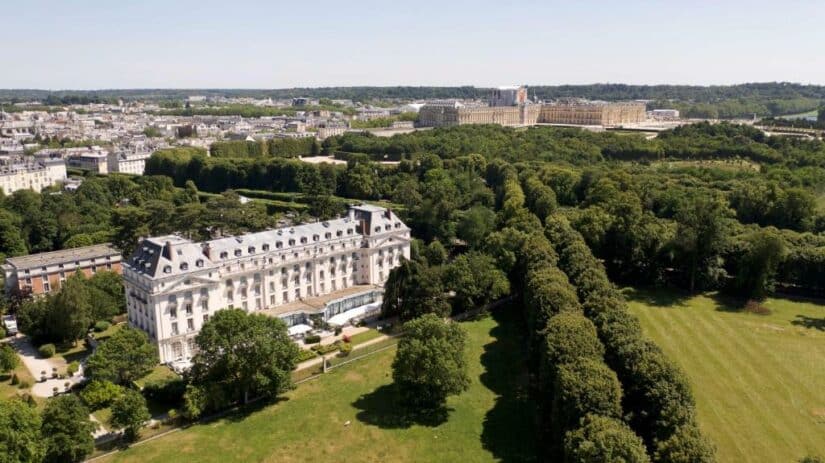 hotel 5 estrelas perto do Palácio de Versalhes
