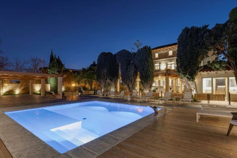 Hotéis com piscina em Barcelona