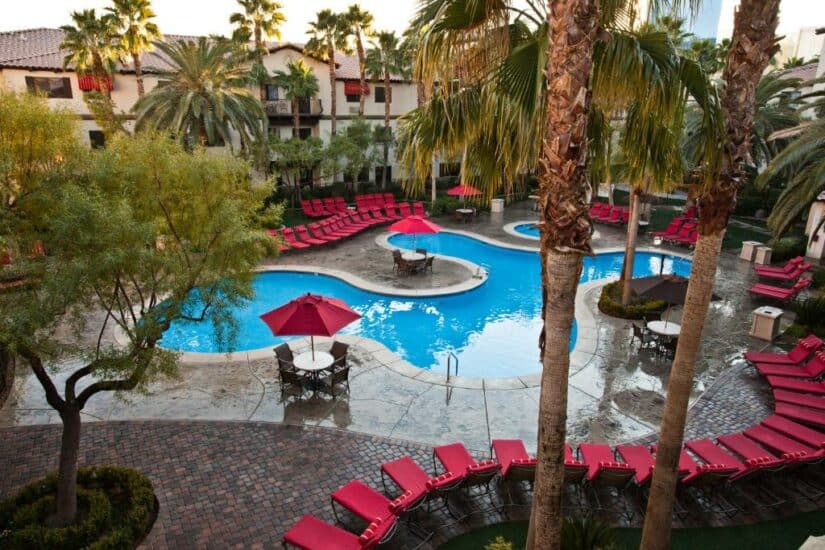 hotel com piscina grande em Las Vegas