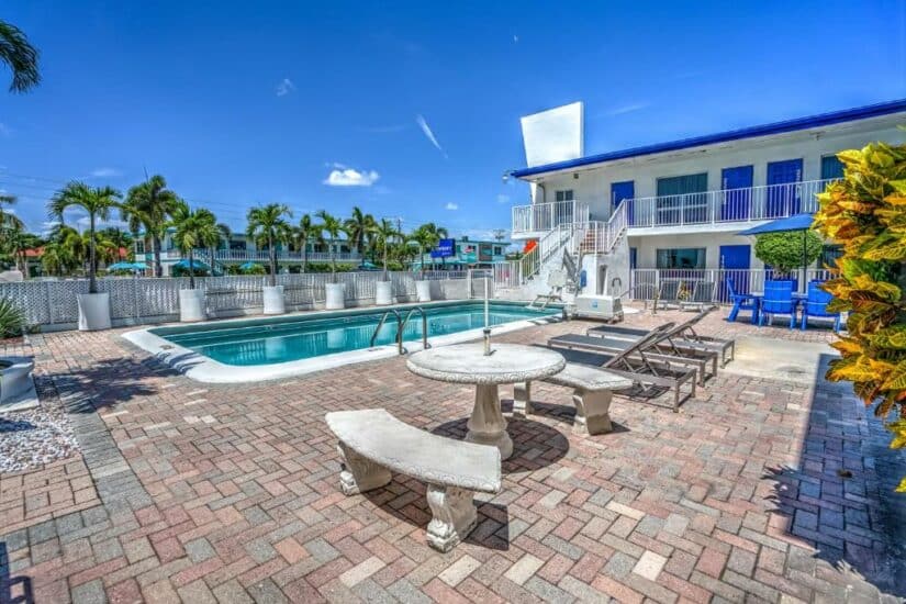 preço da diária dos hotéis perto da praia em Fort Lauderdale