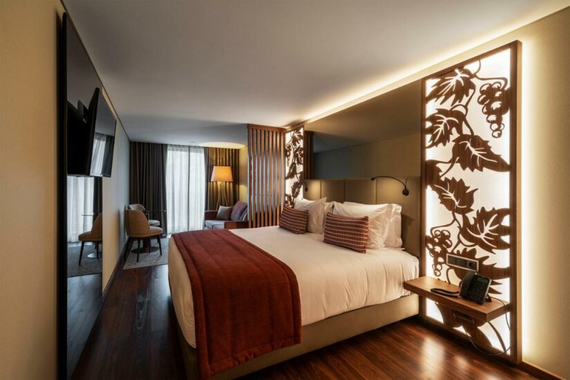 quarto romântico em hotel em Porto
