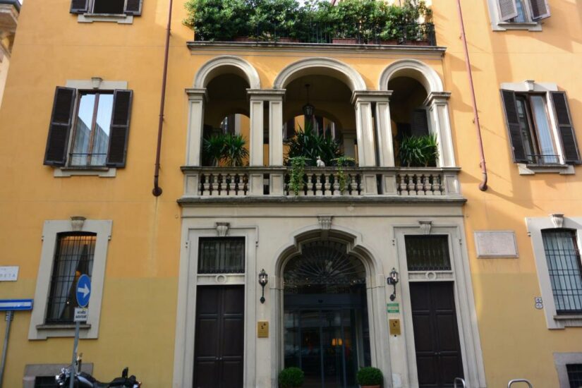 hotel bom no centro de Milão

