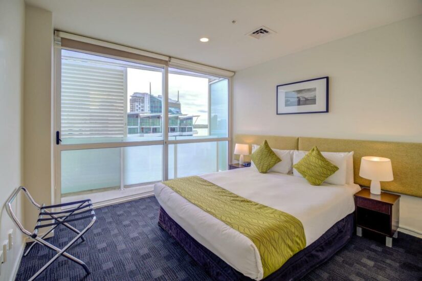 Hotel barato em Auckland perto da sky town