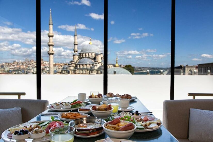 hotel 4 estrelas em Istambul com vista para atrações