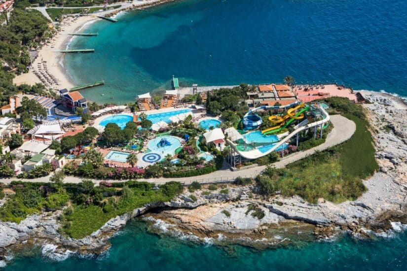 Melhor hotel de luxo na Turquia com piscina coberta