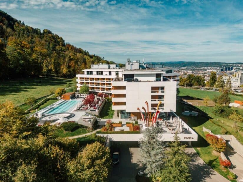hospedagem de luxo na Suíça
