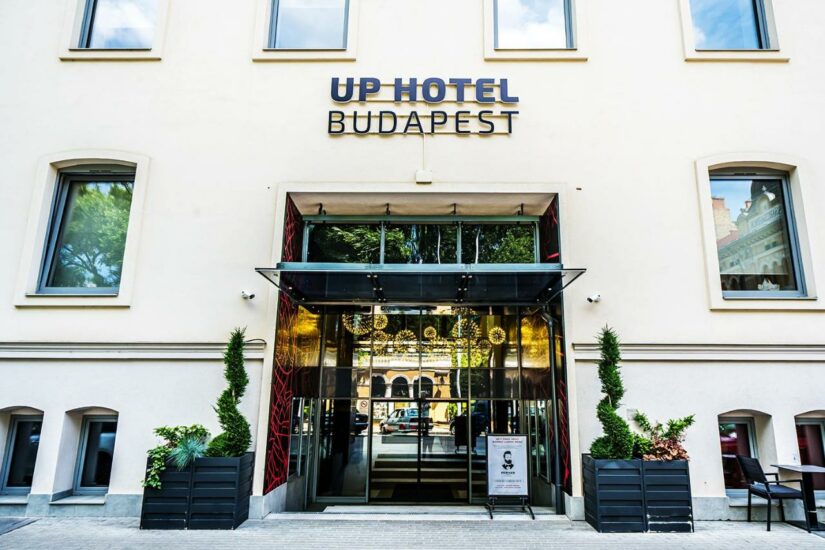 hotel para usar metrô em Budapeste
