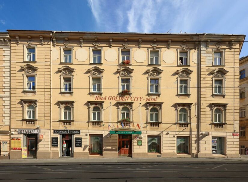 hotéis com diárias baratas em Praga
