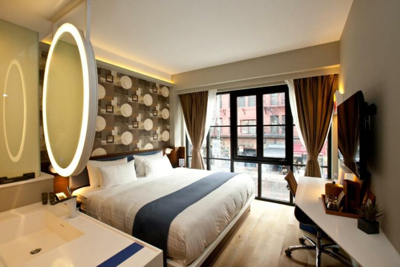 Hotel luxuoso em Nova York com quarto grande