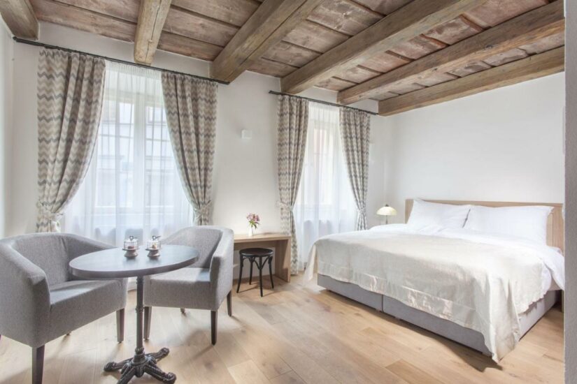 melhor hotel para casal em Praga
