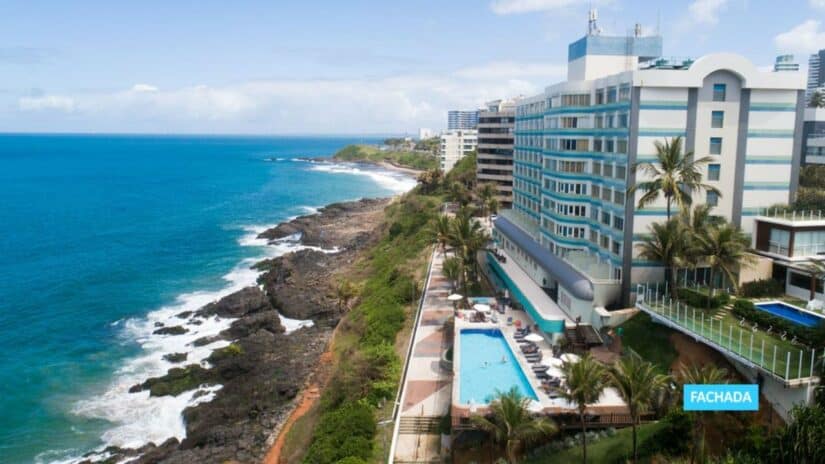 hotel com decoração romântica em Salvador
