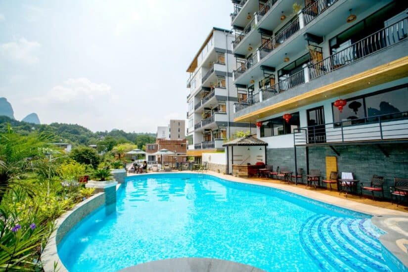 hotéis de luxo na China com piscina