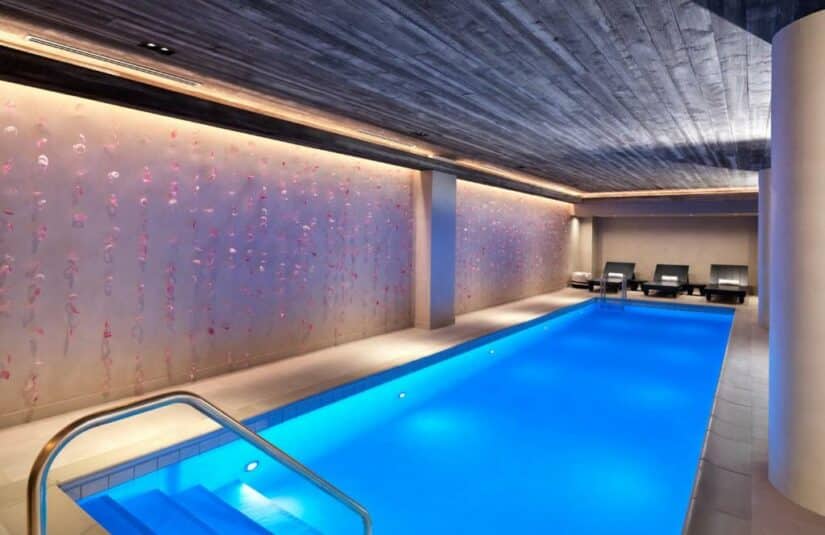 Hotel de luxo em Chicago com piscina