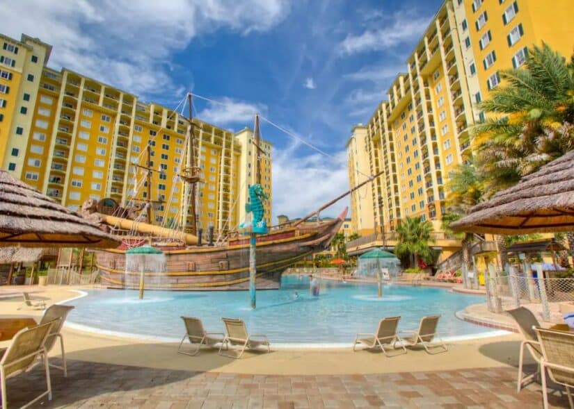hotel com varanda para os outlets em Orlando
