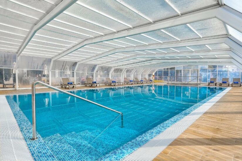 Hotéis em Portimão com piscina coberta