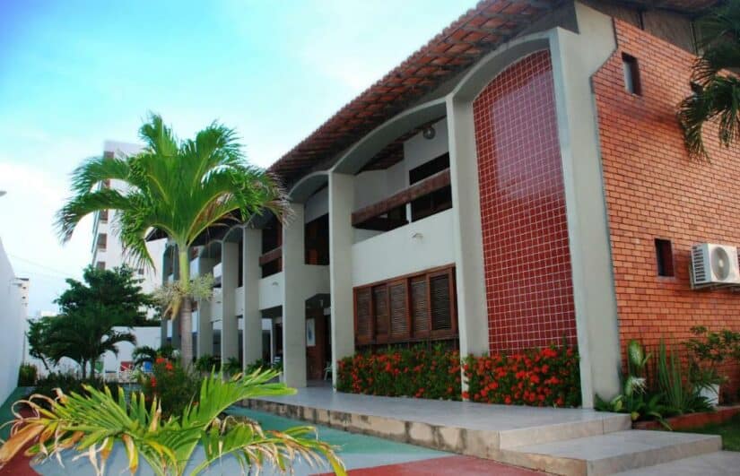 hotéis 3 estrelas na Praia do Futuro em Fortaleza