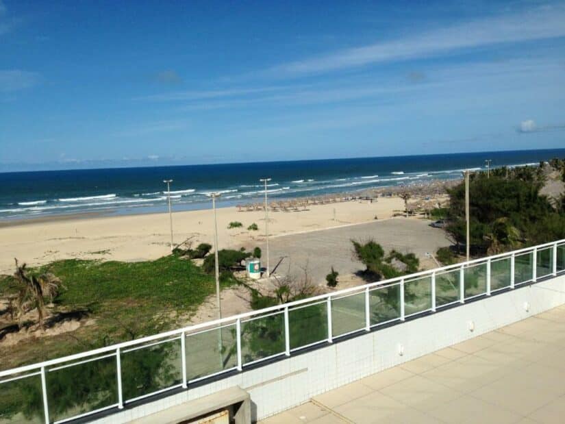 hotéis 4 estrelas na Praia do Futuro em Fortaleza