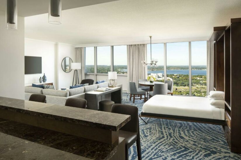 Hotel 4 estrelas com boa nota em Orlando