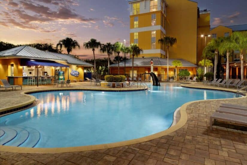 lista de hotéis com ótima localização em Orlando