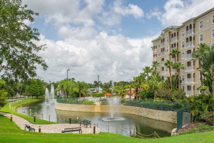 hotel bem localizado em Orlando com cozinha