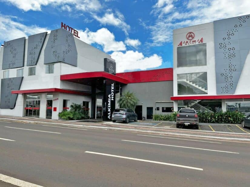 hotel na Av. Afonso Pena com cozinha em Campo Grande
