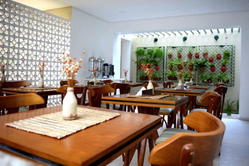 Hotéis no centro de Recife com café da manhã