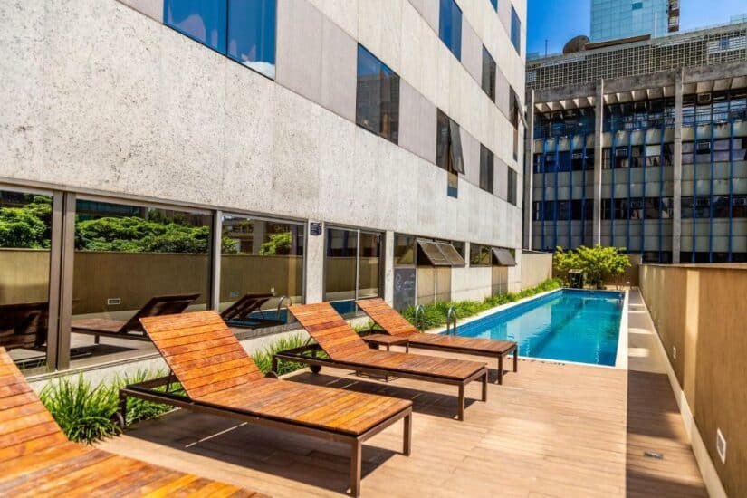 hotel com piscina coberta em Belo Horizonte
