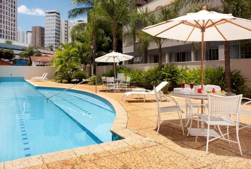 Hotéis com piscina no bairro Funcionários