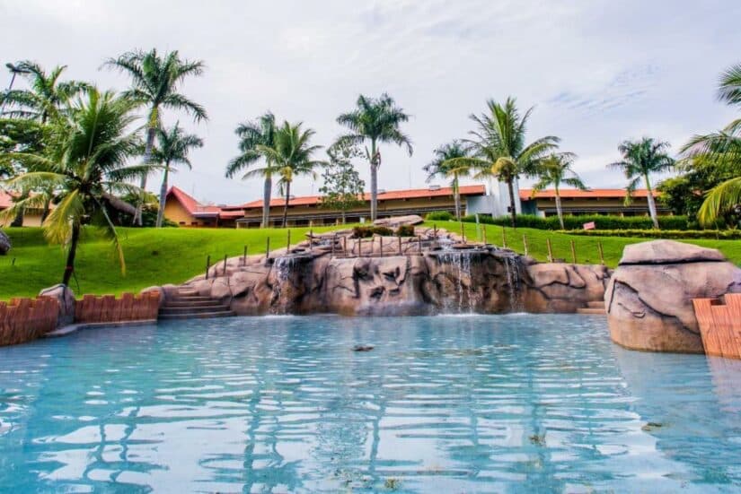hotel Goiás com piscina termal