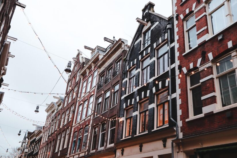 Onde ficar em Amsterdam: hotéis estratégicos para sua viagem