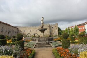 Onde ficar em Braga: guia das melhores áreas e hospedagens Onde ficar em Braga: guia das melhores áreas e hospedagens