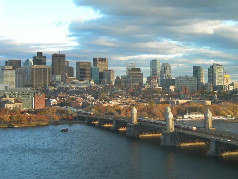 chip de celular barato em Boston