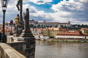 Hotéis perto da Ponte Carlos em Praga: os 11 mais indicados