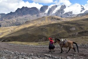 Holafly Peru: o melhor eSIM com internet e fácil ativação
