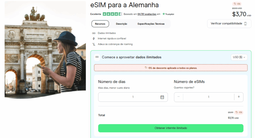 Mulher de chapéu usando o telefone perto de um arco histórico; página de compra do eSIM para a Alemanha exibida.