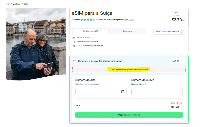 Casal de idosos usando um smartphone à beira de um rio na Suíça, ao lado de uma interface de seleção de plano eSIM.