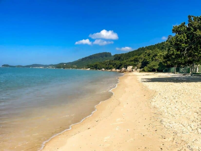 Onde ficar em Governador Celso Ramos SC: 3 melhores bairros
